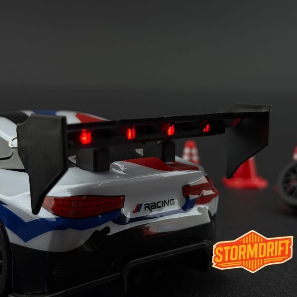 Игрушечная машинка BMW M4 для дрифта на радиоуправлении 4WD W-8607 W-8607 фото